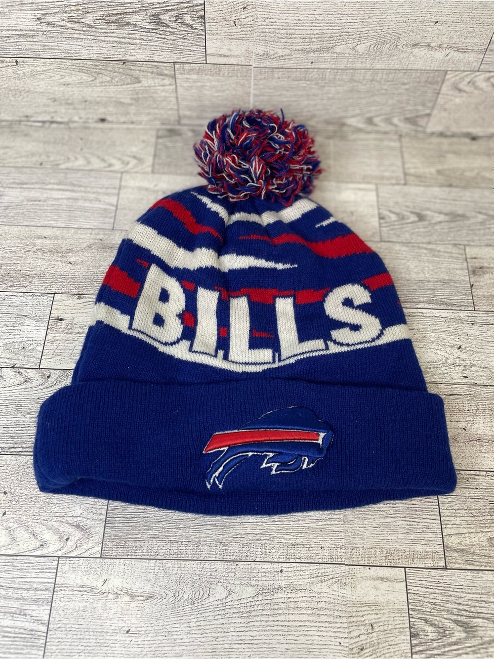 Retro-style Buffalo Bills Knit Pom-pom Beanie Hat One
Size